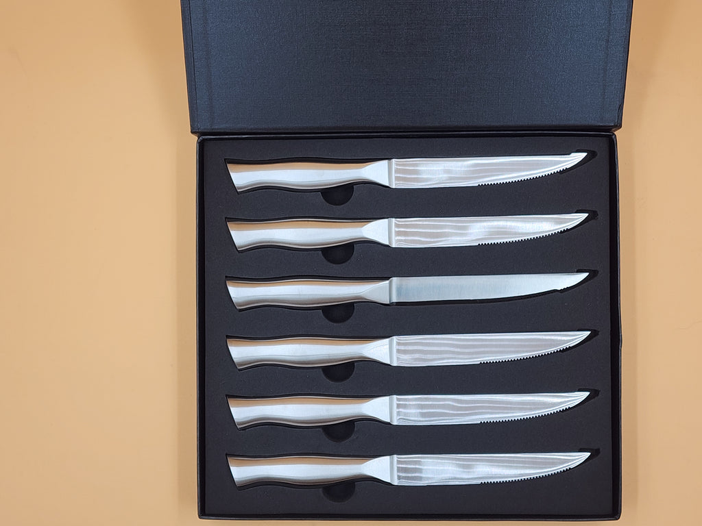Dallas Elite - 4.5" Steel Steak Knife Set (6 Knives)
