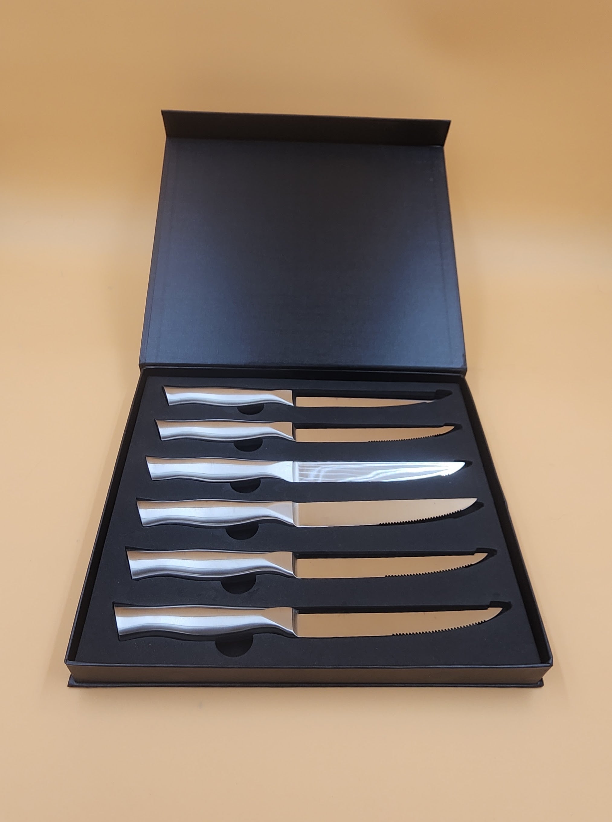 Dallas Elite - 4.5" Steel Steak Knife Set (6 Knives)