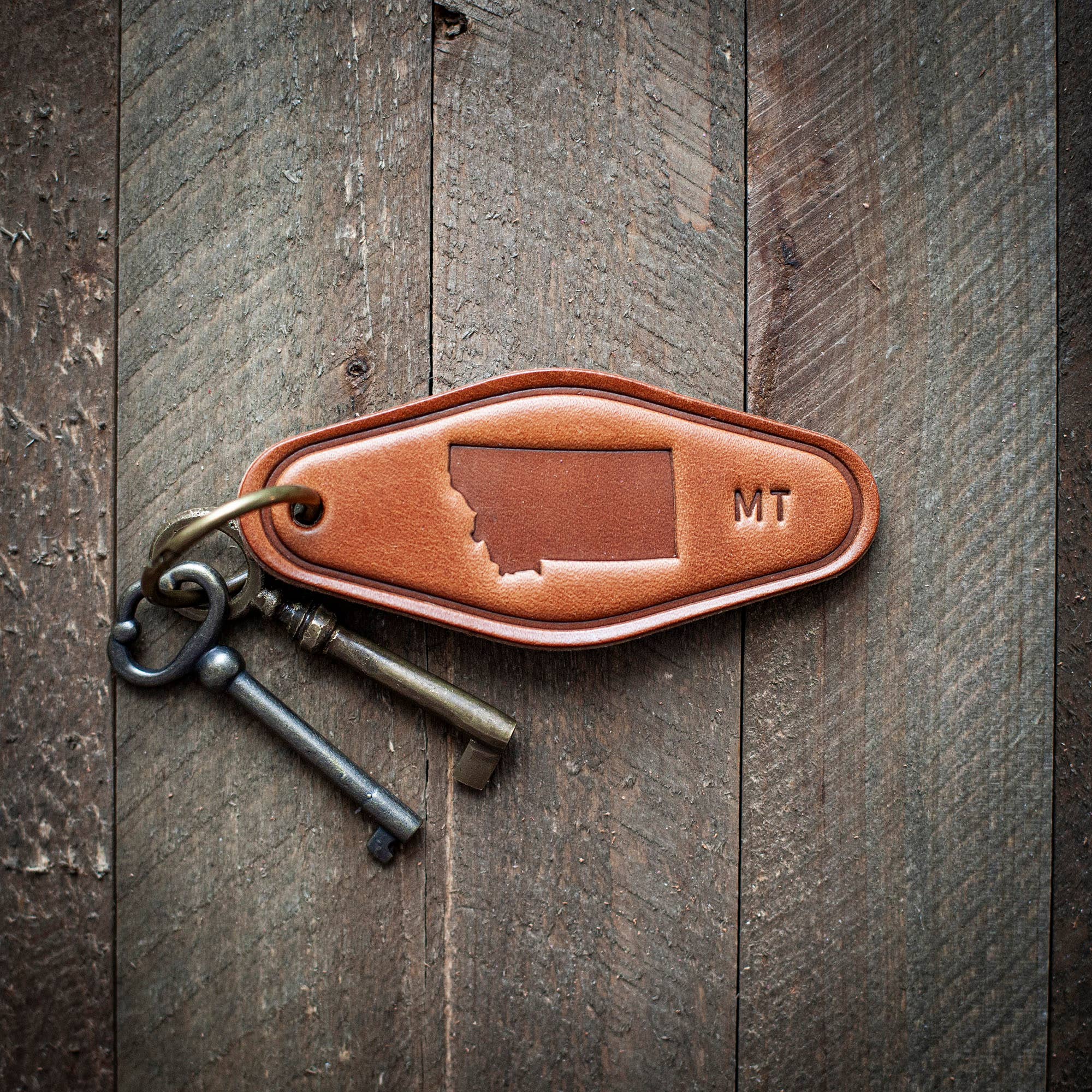 Montana State Silhouette Leather Keychain Motel Style