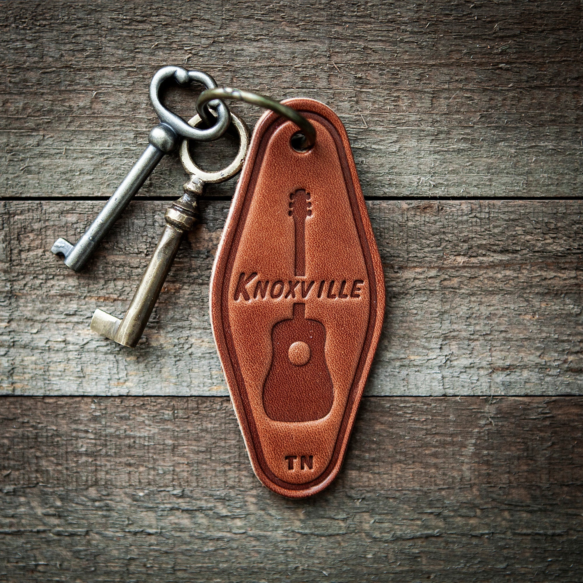 Knoxville Tennessee Guitar Leather Keychain Motel Style